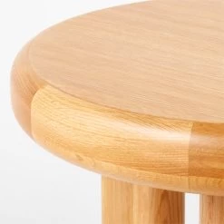 Altadena Oak Side Table -Chic Living Shop AltadenaWdSideTableAVSSS22