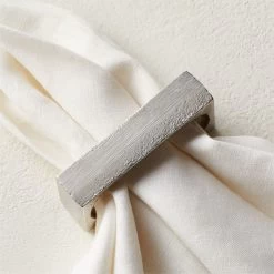 Barre Silver Napkin Rings Set Of 8 -Chic Living Shop BarreSilverNapkinRingAVSHF21