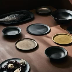 Sculpt Black Dinner Plate -Chic Living Shop CB2FA22 41H 050 V1