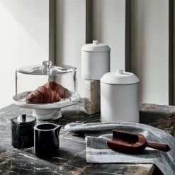 Keep It Neutral Marble Creamer -Chic Living Shop CB2HOL21 11A V2OC21 1x1