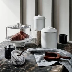 Swirl Cake Stand With Glass Lid 8 Swirl Cake Stand With Glass Lid -Chic Living Shop CB2HOL21 11A V3OC21 1x1