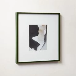 Gallery Green Picture Frame With White Mat 8"x10" 9 Gallery Green Picture Frame With White Mat 8"x10" -Chic Living Shop GalleryFrm8x10DarkGreenAVSHS22