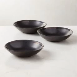 Hyacinth Black Pasta Bowl With Reactive Glaze -Chic Living Shop HyacinthBkRctvRmdPstBwlAV2SHF23