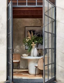 Onyx Raw Edge Stone Bowl -Chic Living Shop LolaRoundConcreteDiningTableFCAG19