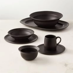 Sculpt Terracotta Large Black Platter -Chic Living Shop SculptBlkTrrcttGroupFHF22 1