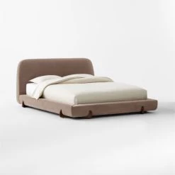 Stivale Light Brown Velvet Queen Bed -Chic Living Shop StivaleMushroomQBed3QSSS23