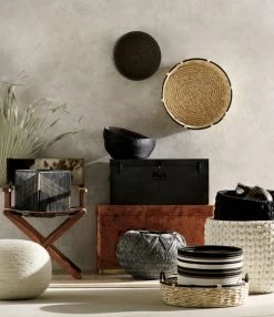 Chic Living Shop -Chic Living Shop curatorbrownandwhitehidechrJN18