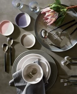 Bolt Grey Linen Napkin Set Of 4 -Chic Living Shop mirageiridescentdrinkwareJN18