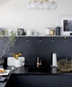 Matte White Utensil Holder -Chic Living Shop whitegarlickeeperfacetplanterJL17 1